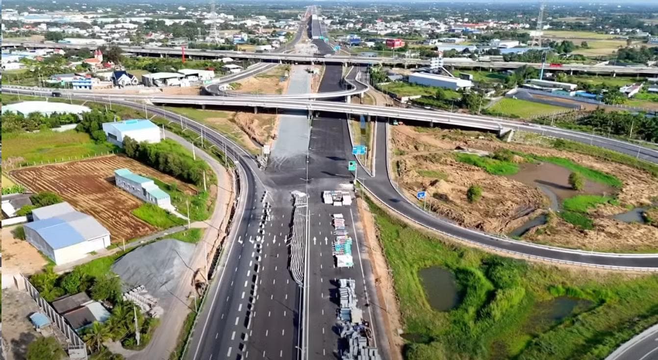KHU NAM BỨT TỐC HẠ TẦNG, ĐÂU LÀ CƠ HỘI ĐẦU TƯ SÁNG GIÁ